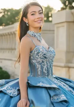 Sweet Sixteen|Plus Sized Quince Dresses^Amabella Q1091