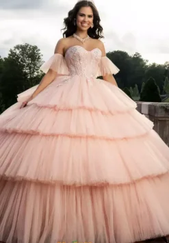 Sweet Sixteen^Amabella Q1034