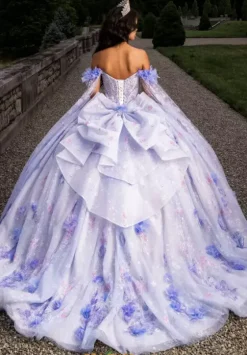 Sweet Sixteen|Quince Dresses With Sleeves^Amabella Q1024