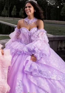 Sweet Sixteen|Quince Dresses With Sleeves^Amabella Q1022