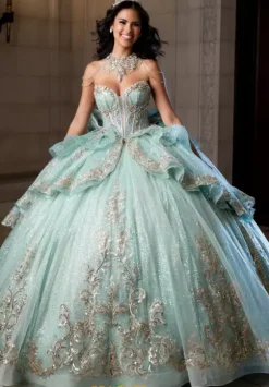 Sweet Sixteen|Plus Sized Quince Dresses^Amabella Q1035