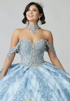 Sweet Sixteen|Plus Sized Quince Dresses^Amabella Q1052