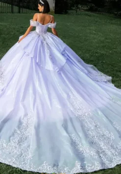 Sweet Sixteen^Amabella Q1039T Iridescent Lilac