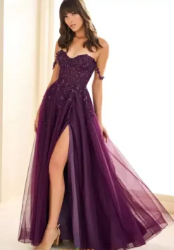 Long Dresses|Plus Sized Dresses^Ellie Wilde EW36083