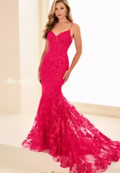 Fitted|Plus Size^Ellie Wilde EW37027