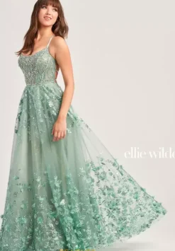 Sweet Sixteen|Plus Sized Dresses^Ellie Wilde EW35240