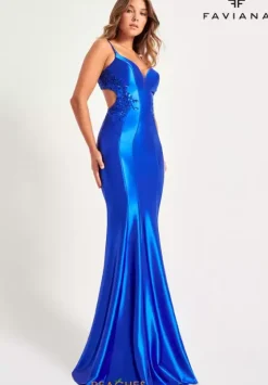 Fitted|Long Dresses^Faviana 11007