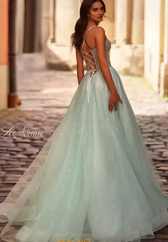 Sweet Sixteen|Long Dresses^La Femme 32725