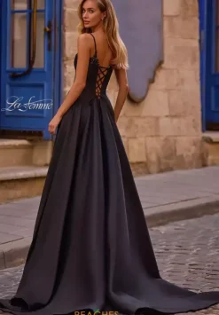 A Line|Long Dresses^La Femme 32878