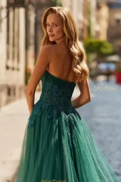 Long Dresses|Plus Sized Dresses^La Femme 33528