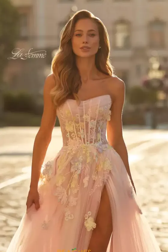 Sweet Sixteen|Long Dresses^La Femme 33432