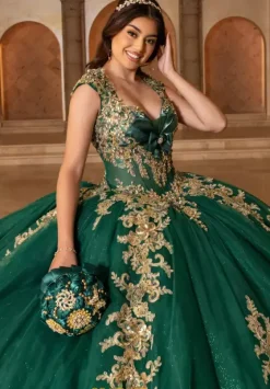 Sweet Sixteen|Plus Sized Quince Dresses^Rachel Allan Quince RQ2244