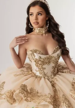 Sweet Sixteen|Plus Sized Quince Dresses^Rachel Allan Quince RQ3175