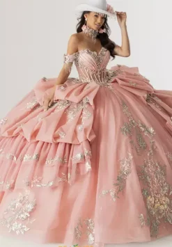 Sweet Sixteen|Plus Sized Quince Dresses^Rachel Allan Quince RQ6014