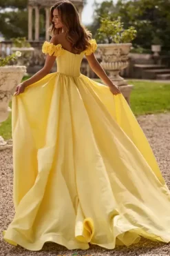 Long Dresses|Plus Sized Dresses^Sherri Hill 57200