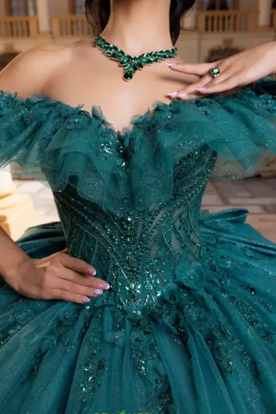 Plus Sized Quince Dresses|Sweet Sixteen^Vizcaya Quinceanera 4080015 Jade